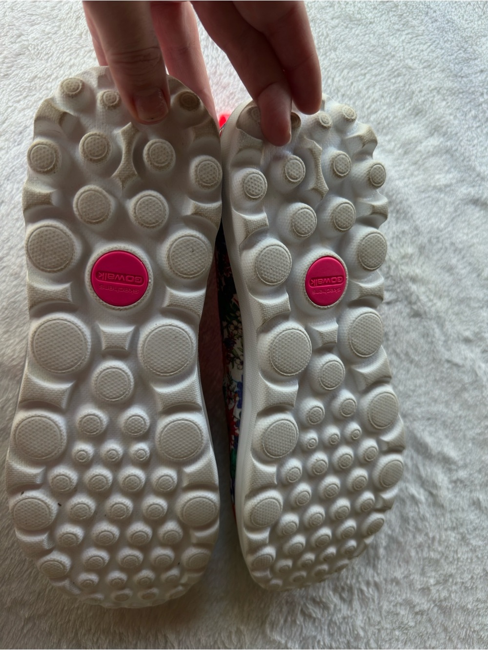 Skechers Floral Canvas Slip-On Flats in Pink and Multicolor - Picture 3 of 5